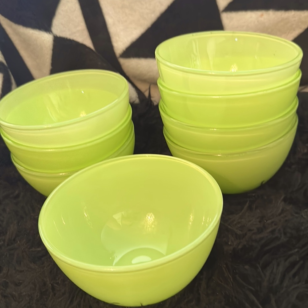 8 green glass bowels